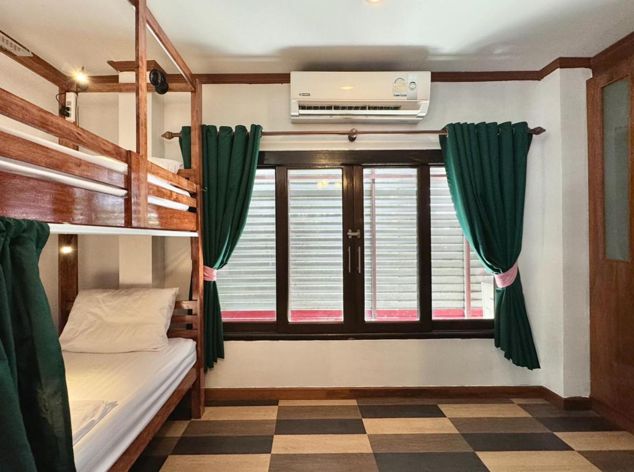 Propaganda Hostel Ko Pha Ngan Zimmer foto